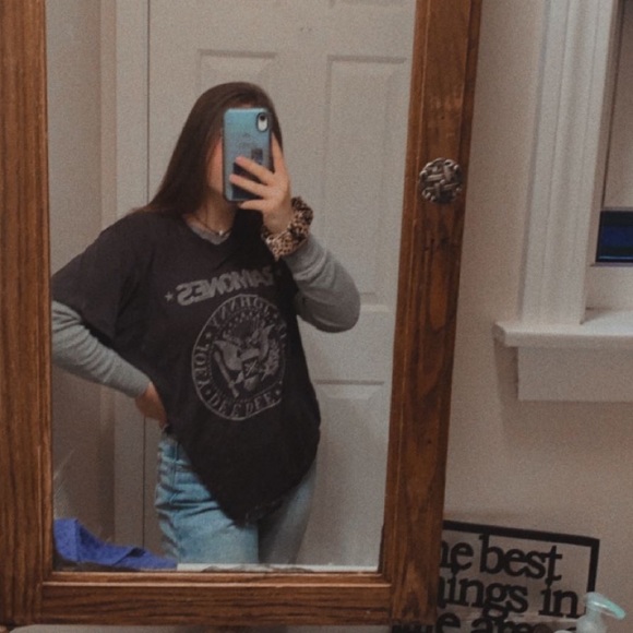 Meet your Posher, Kaylee - Picture 1 of 1